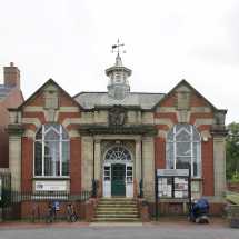 Newton-le-Willows Library (Newton in Makerfield)(Earlestown), 1909